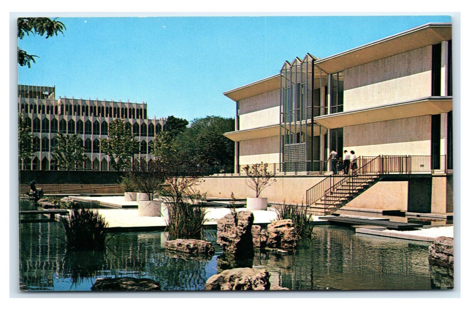 Postcard McGregor Memorial Conference Center, Wayne State Univ. Detroit MI N4