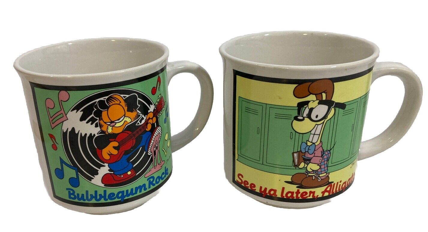 1978 Garfield Coffee Mugs “ Blue gum Rock” & Odie VTG. Enesco Shades 3.5\