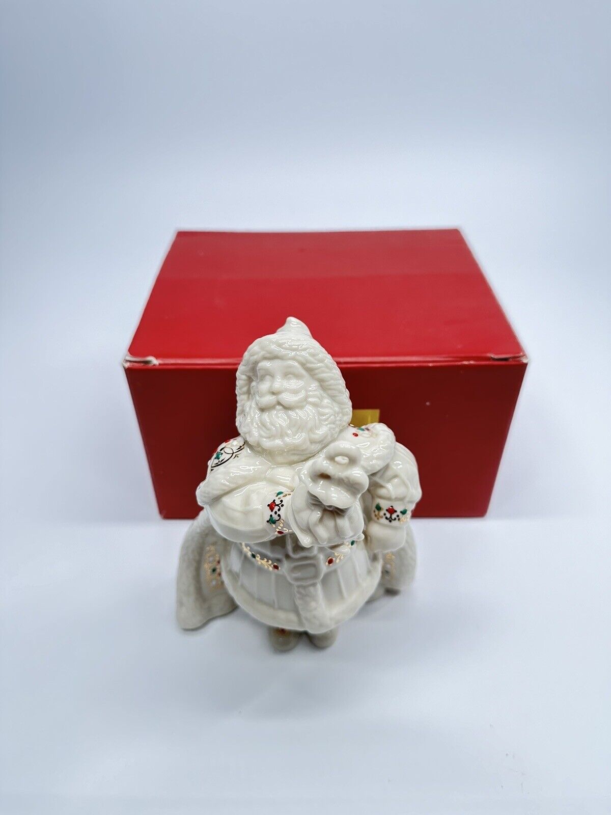 Lenox Jewels Collection Kris Kringle Santa Claus Holding Present With Box B8