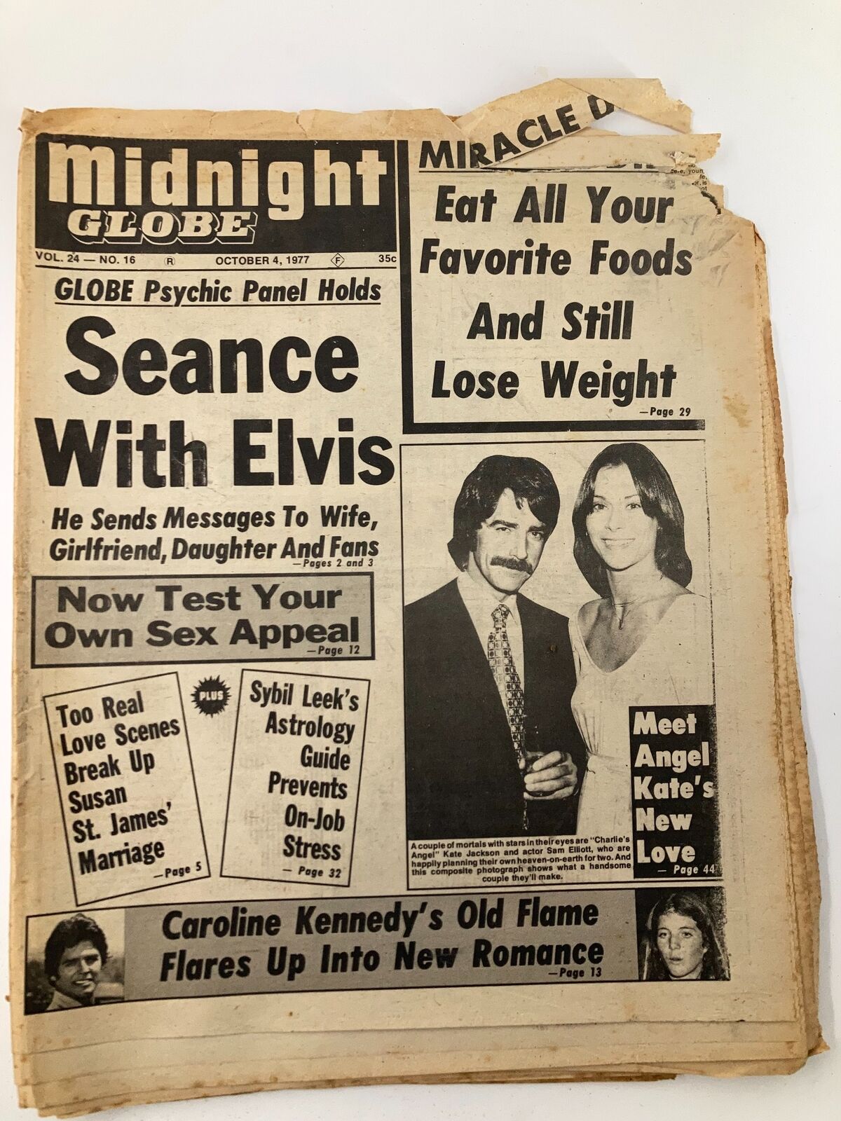 Midnight Globe Tabloid October 4 1977 Vol 24 #16 Kate Jackson & Sam Elliott