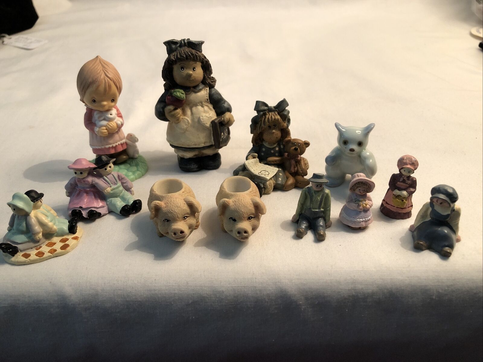 Vintage Lot Of 12 Mini Figurines
