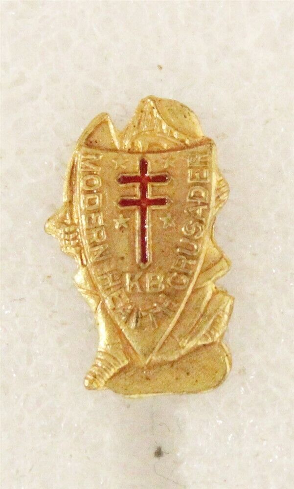 Red Cross: Modern Health Crusader Program 1918/19 Knight Banneret (lapel pin)