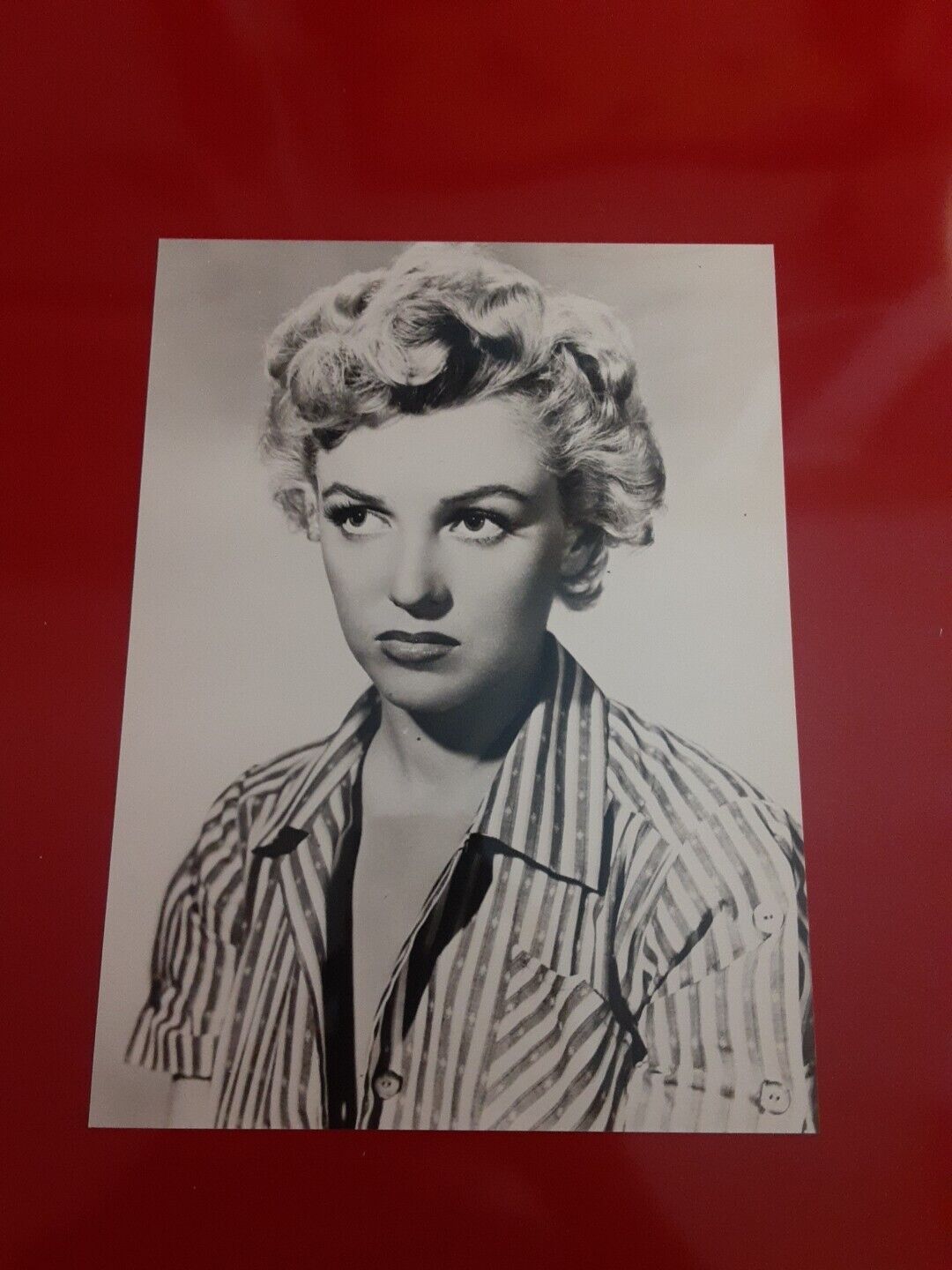 Marilyn Monroe Vintage Photo. 7x9.25 In Approx.