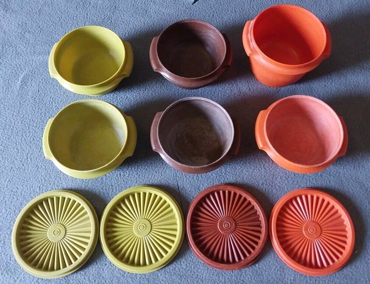 Lot Of 6 Vtg Mixed TUPPERWARE 1323 & 886 Storage Containers w/ 4 Lids READ DESC