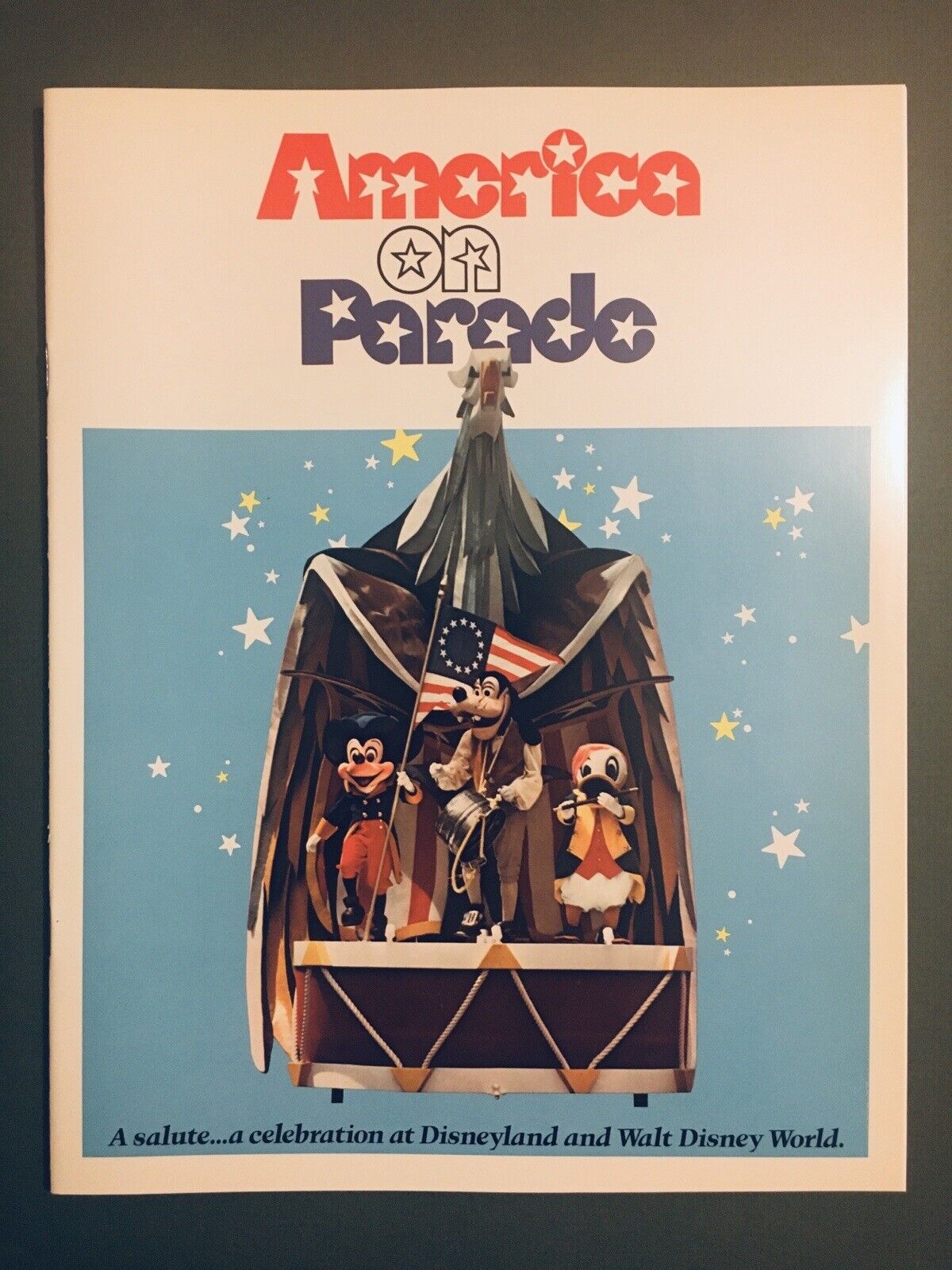 Vintage 1975 Disney America On Parade Souvenir Program- Excellent Condition