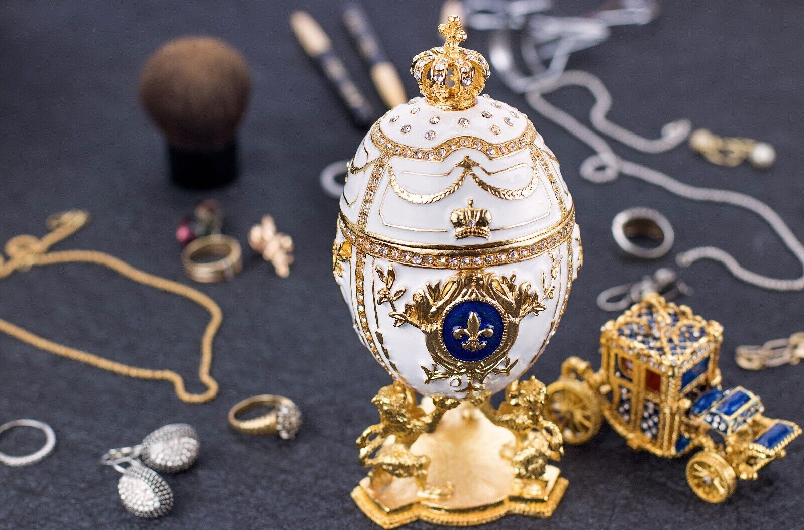Royal Imperial White Faberge Egg Replica : Large 6.6 inch + Carriage by Vtry