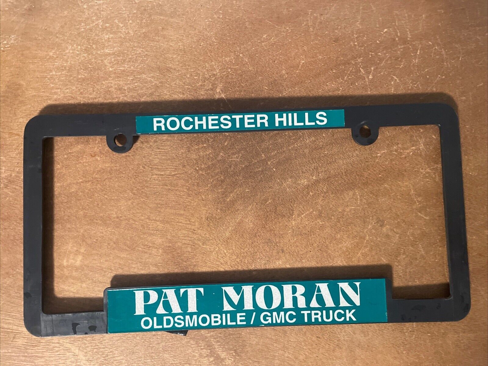Pat Moran Oldsmobile GMC Rochester Hills Michigan License Plate Frame Plastic
