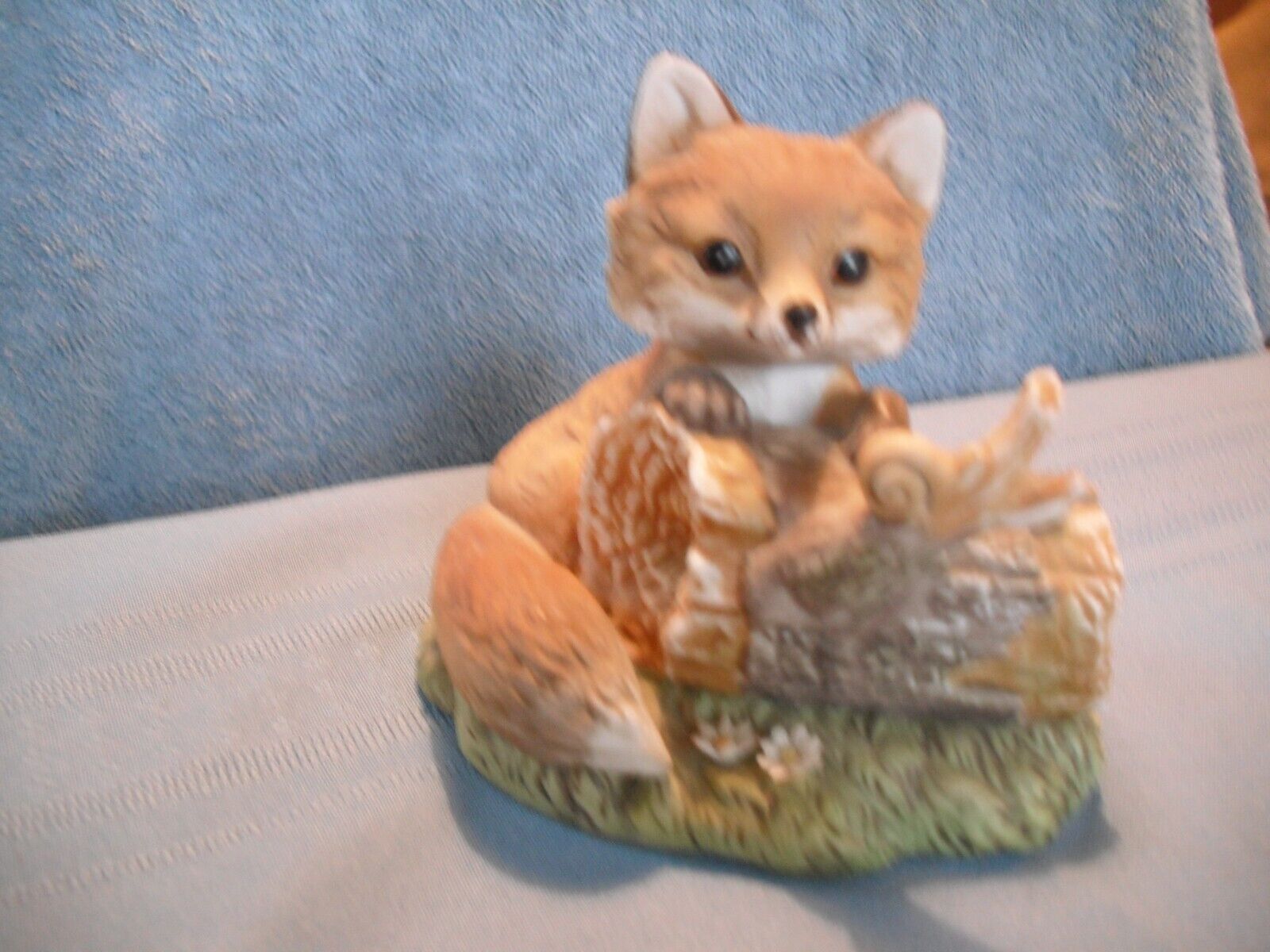 Vintage 1986 HOMCO Masterpiece Porcelain Fox Figurine