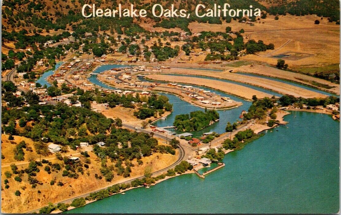 Vintage Postcard Clearlake Oaks Resort Clear Lake California B2
