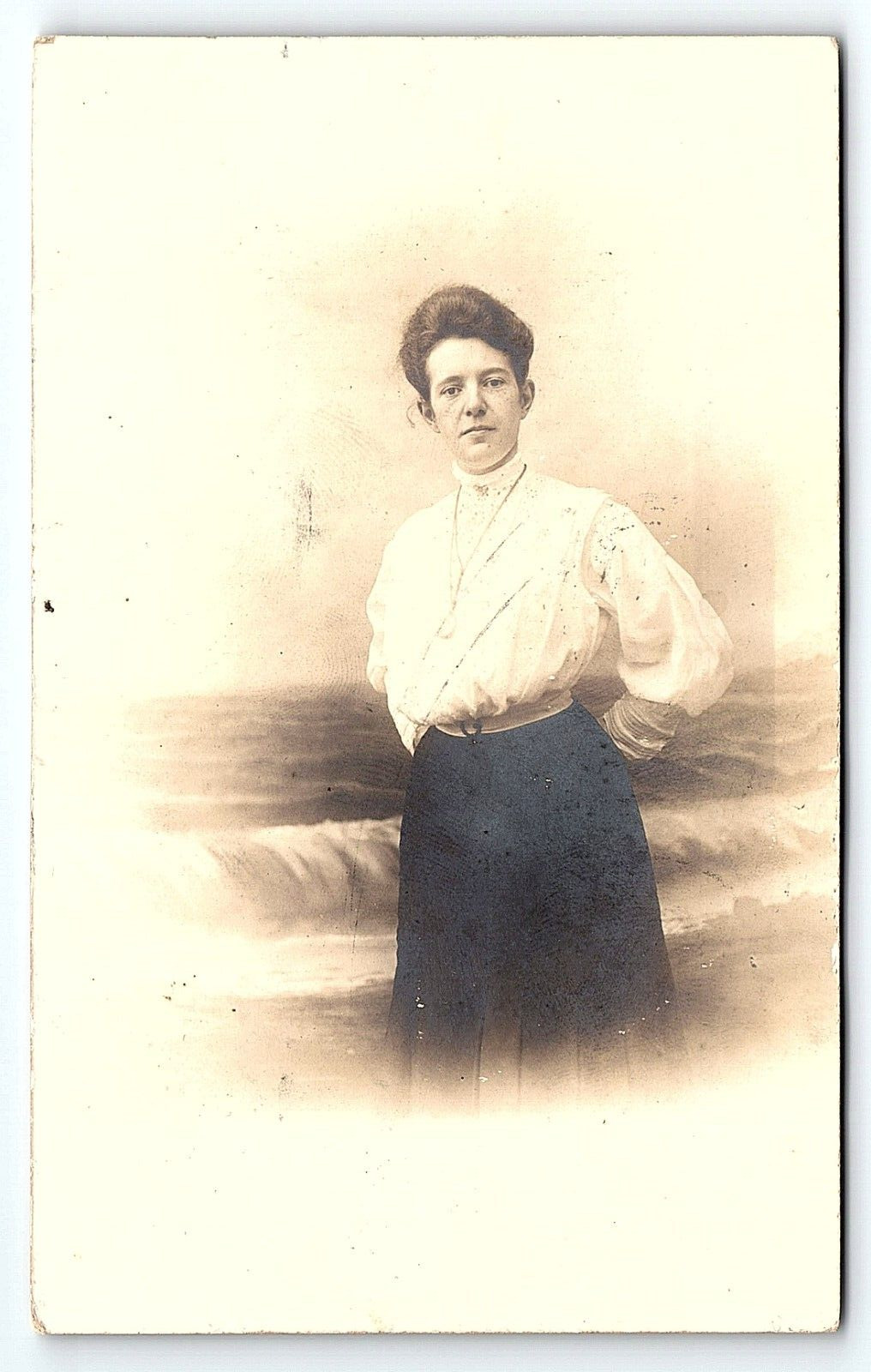 1906 ATLANTIC CITY NJ SOUVENIR MYERS STUDIO PHOTO LADY RPPC POSTCARD P4257