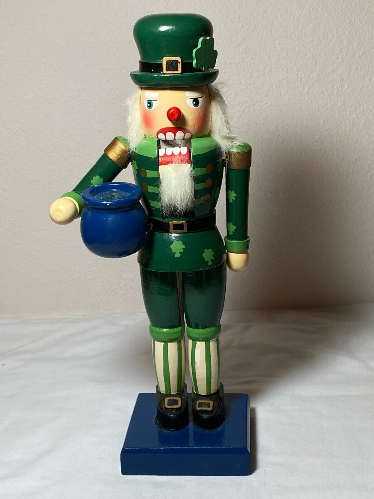 Wooden Nutcracker Leprechaun Pot Of Gold Irish St Patrick\'s Day Christmas Holida