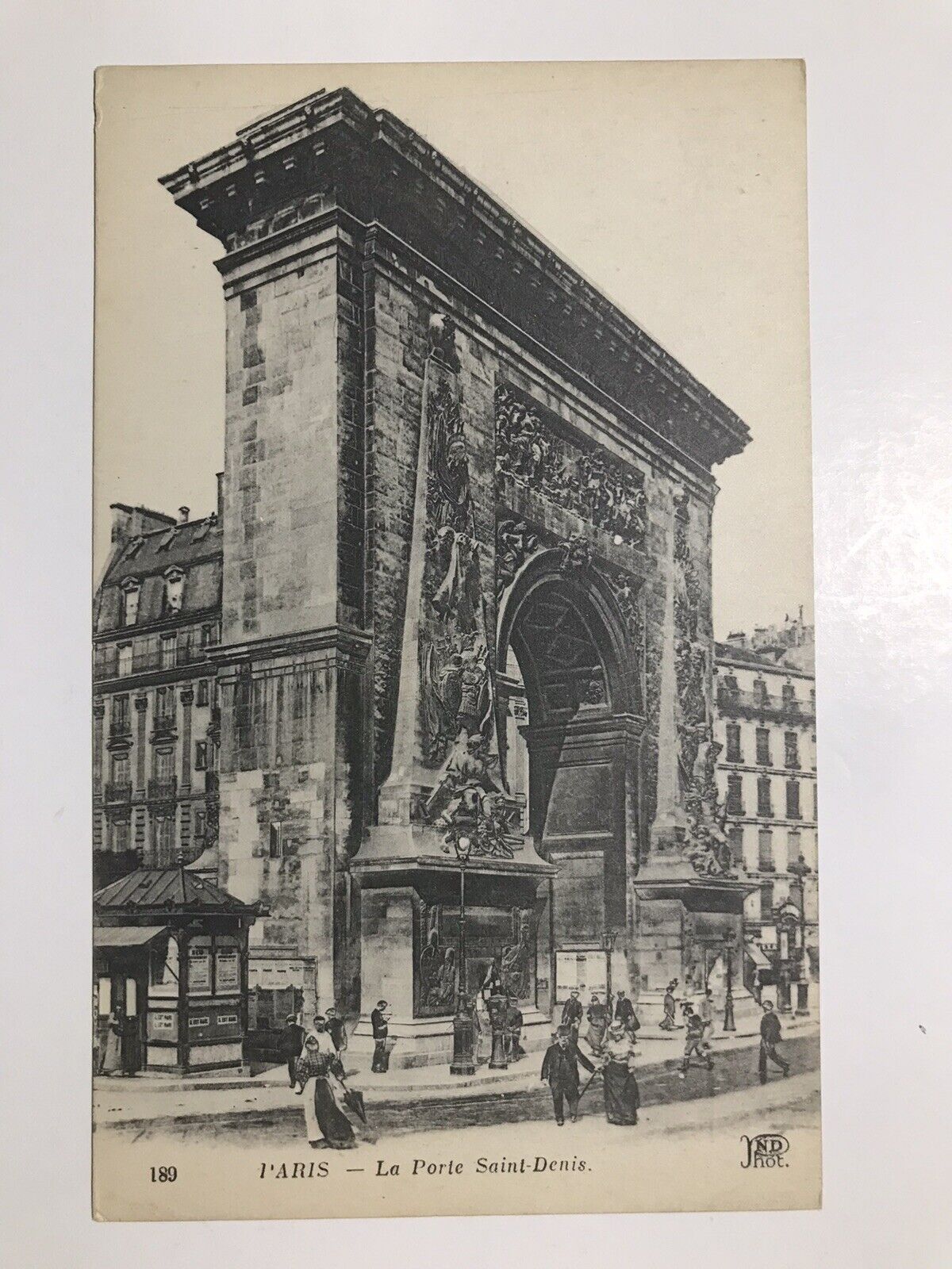 Vintage 1910 La Porte Saint Denis Paris France Divided Back Postcard