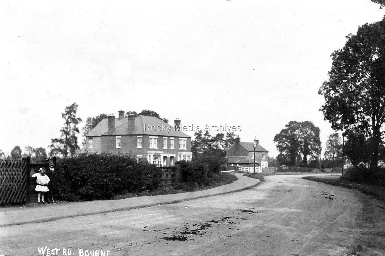 Flt-85 West Road, Bourne, Lincolnshire c1910. Photo