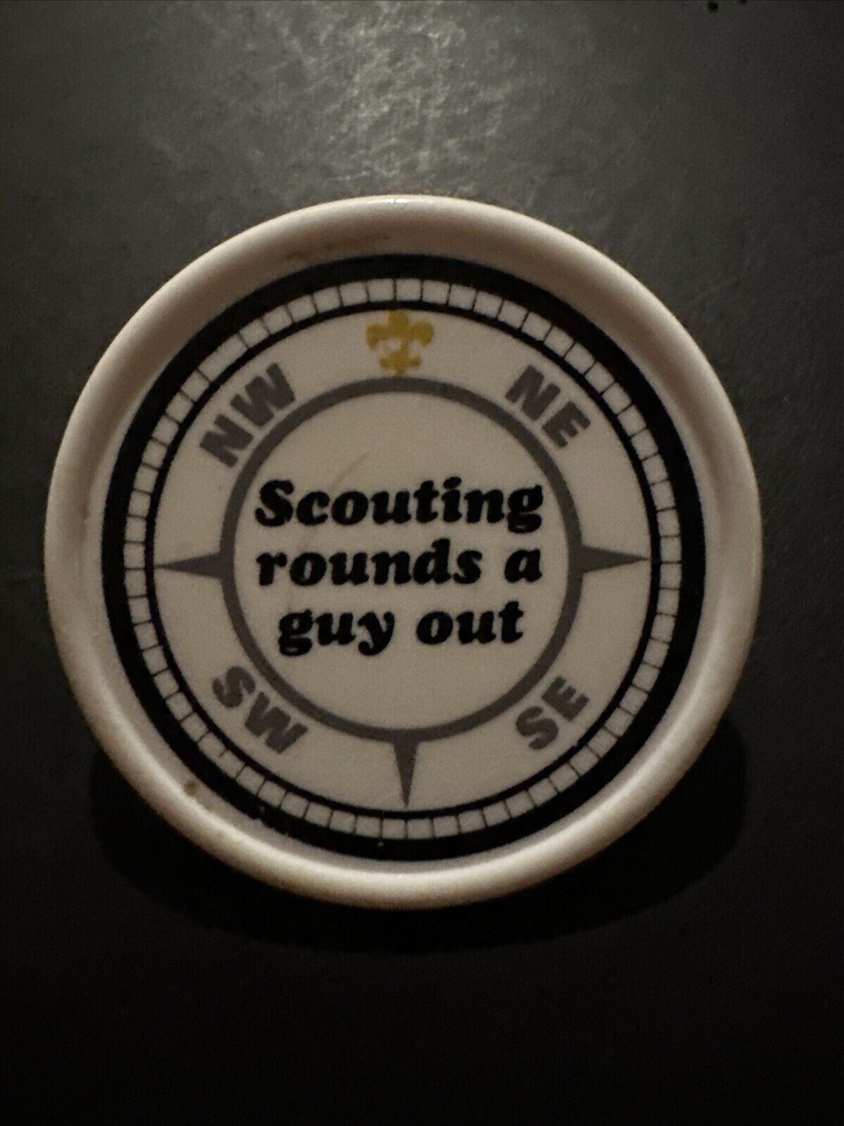Scouting Rounds A Guy Out - Neckerchief Slide Vintage1960\'s - Plastic BSA