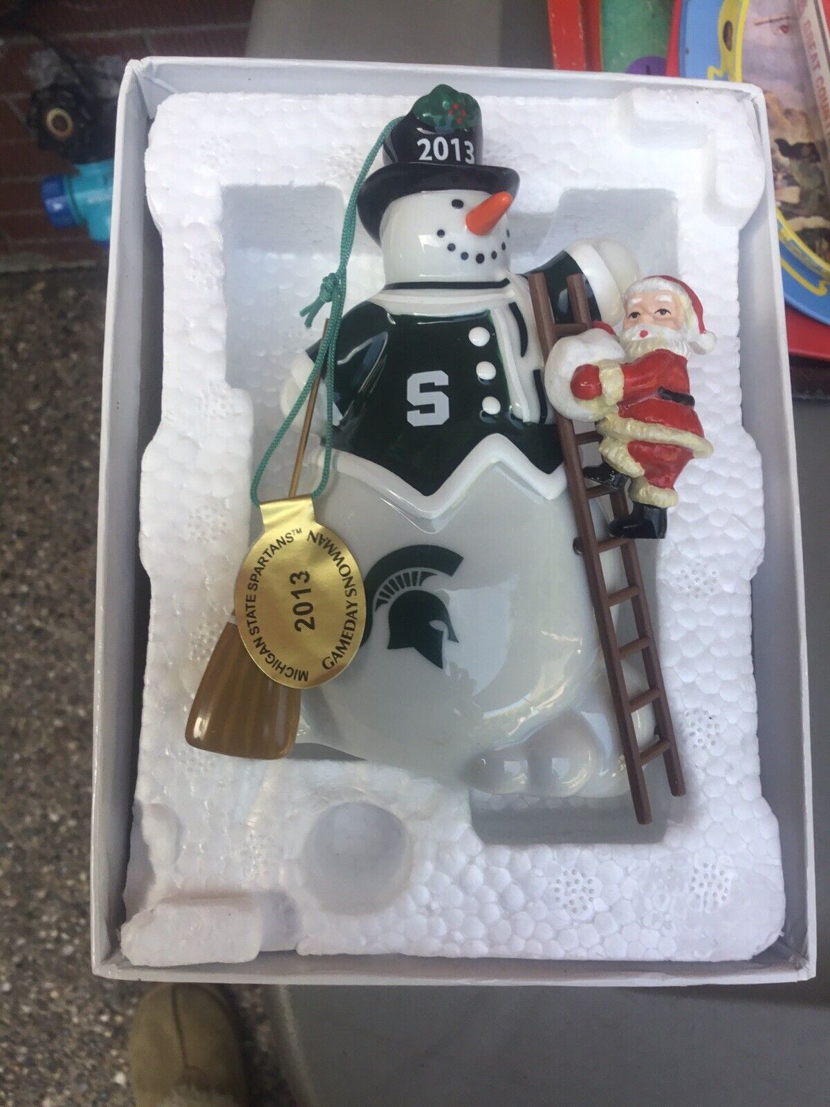 Michigan State Spartans 2013 Christmas Ornament Danbury Mint Snowman