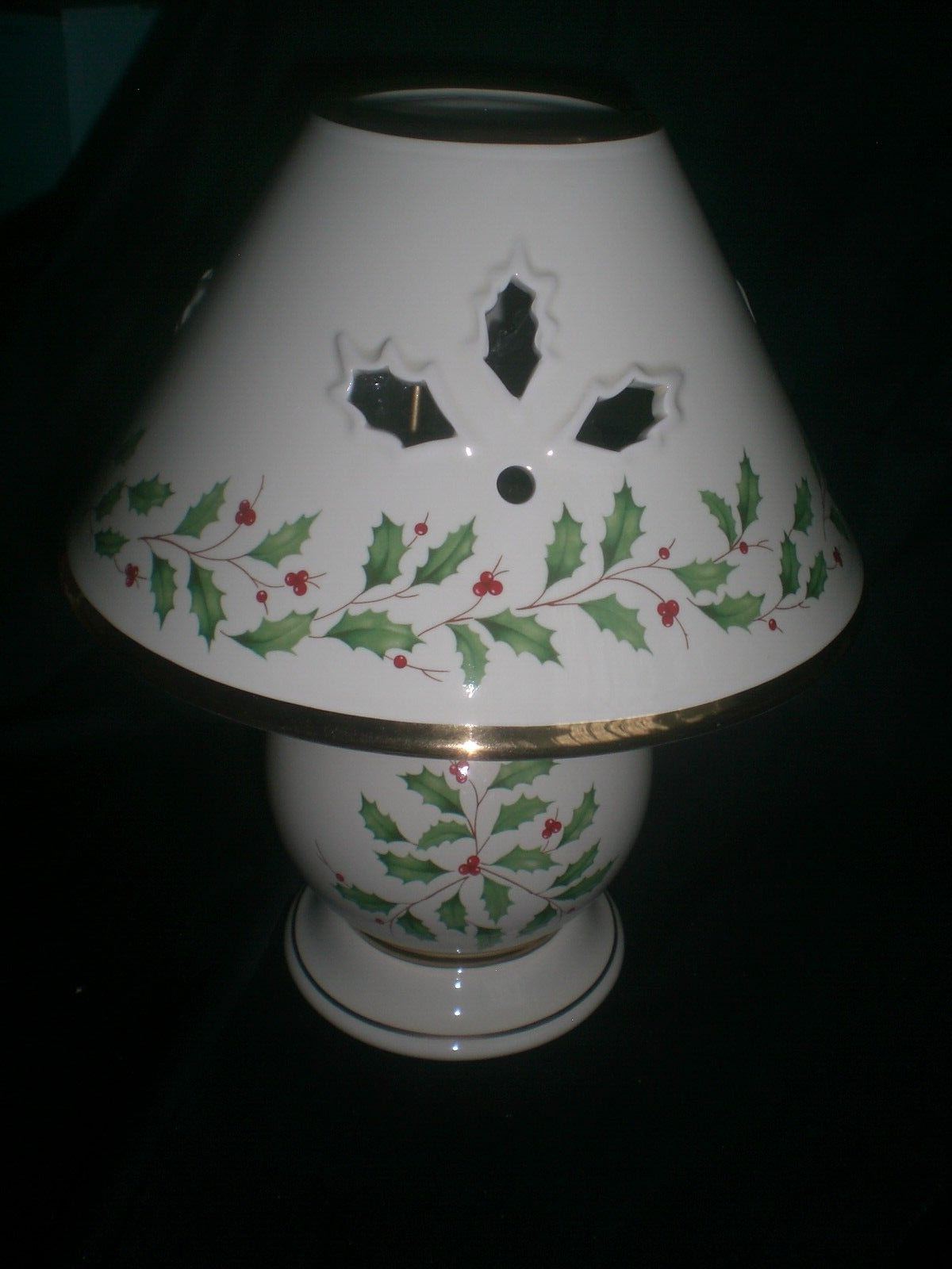 Lenox Holiday Candle Lamp  - In Original Box New
