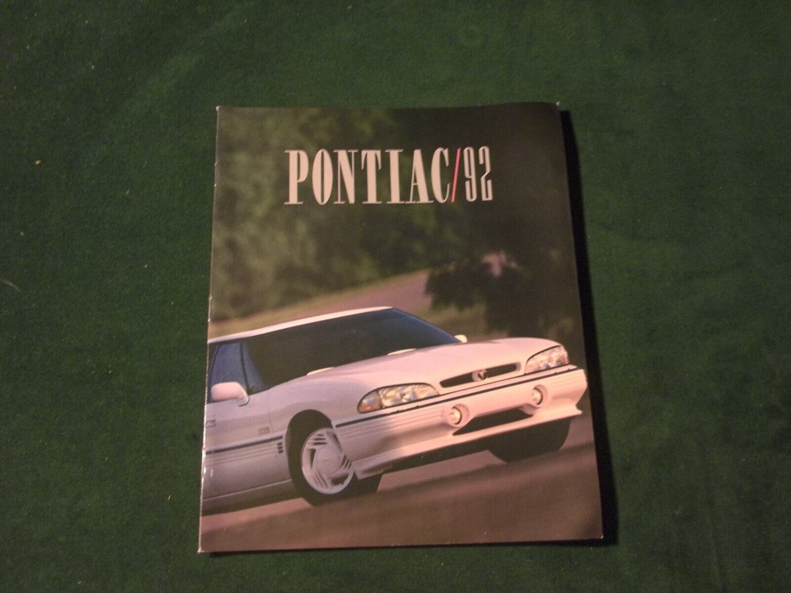 LARGE 96-PAGE 1992 PONTIAC ALL MODELS Original Dealer Sales Brochure ~ #898-A