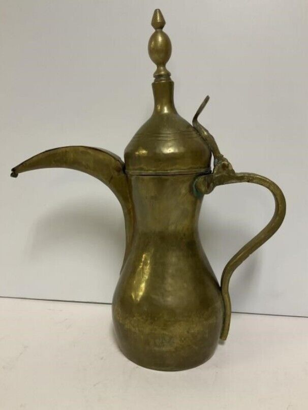 VTG ANTIQUE Brass Pitcher 18in T x 15in W, w/ Maker Marks PITCHER W/ HINDGED LID