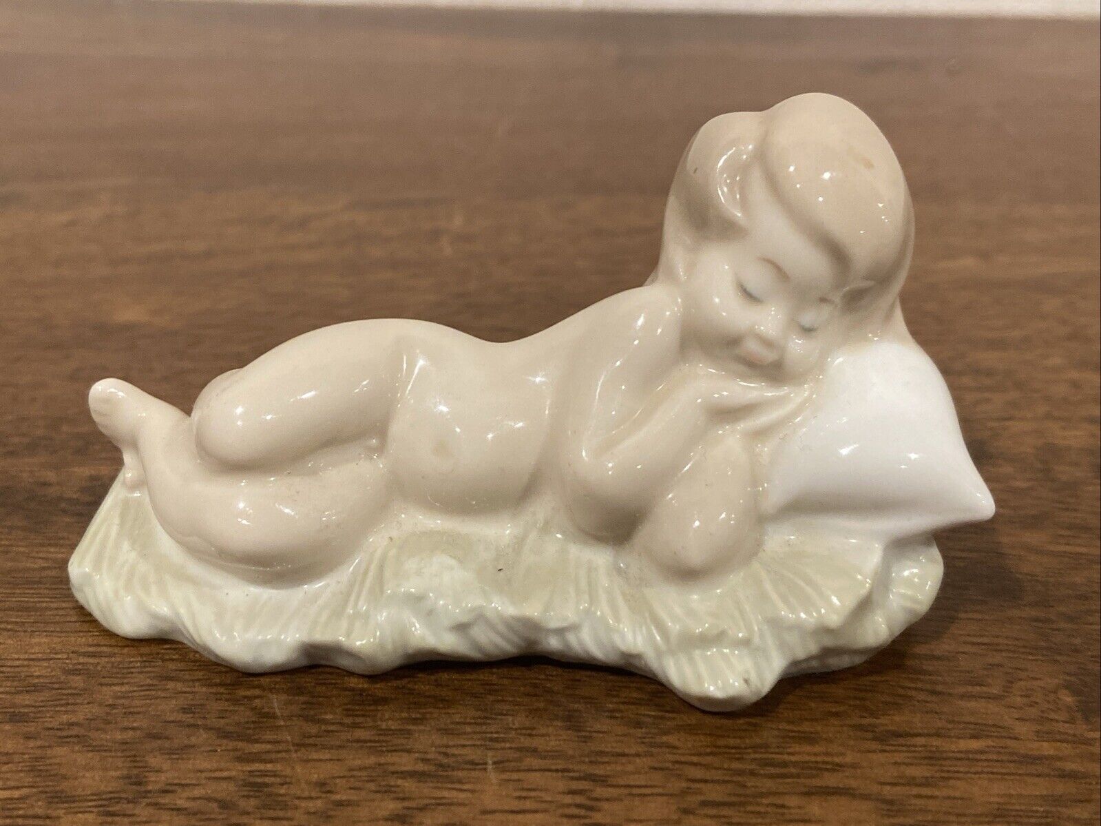 Retired Lladro Figurine #4670 “Baby Jesus” / Nino Belen, Great Condition