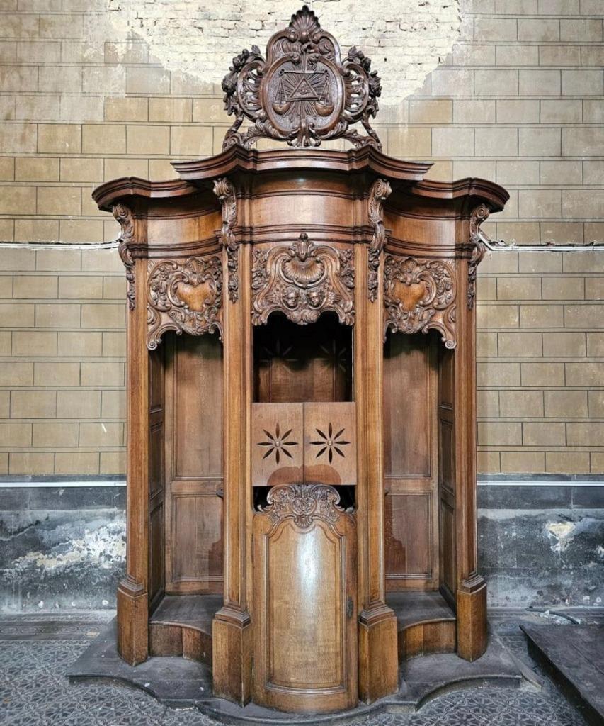 ARRIVES NOV. 2024: Magnificent Antique Baroque Church Confessional in Solid Oak