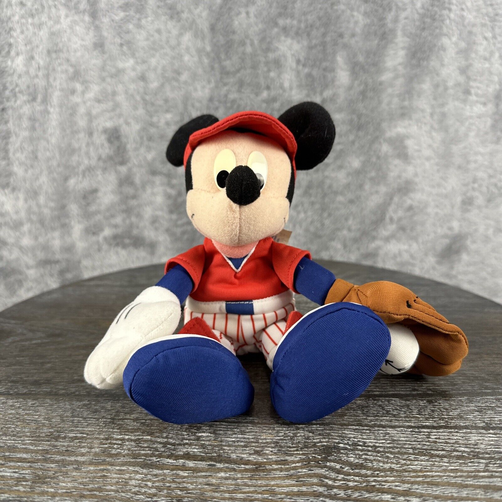 Mickey Mouse Disney 10” Vtg 90’s Baseball Home Run Star Bean Plush
