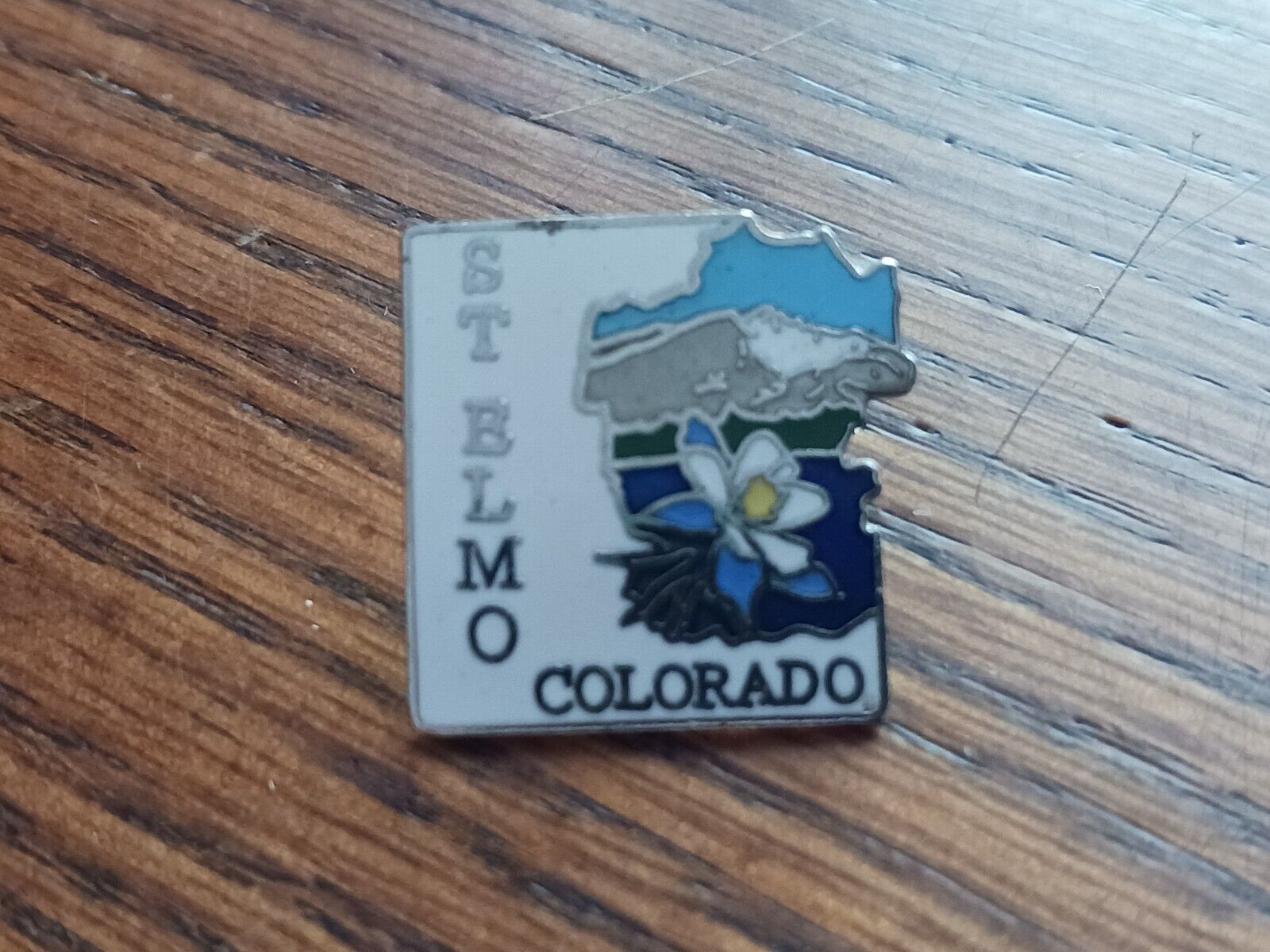 St. Elmo Colorado Pin Button Tourist Collectible Souvenir