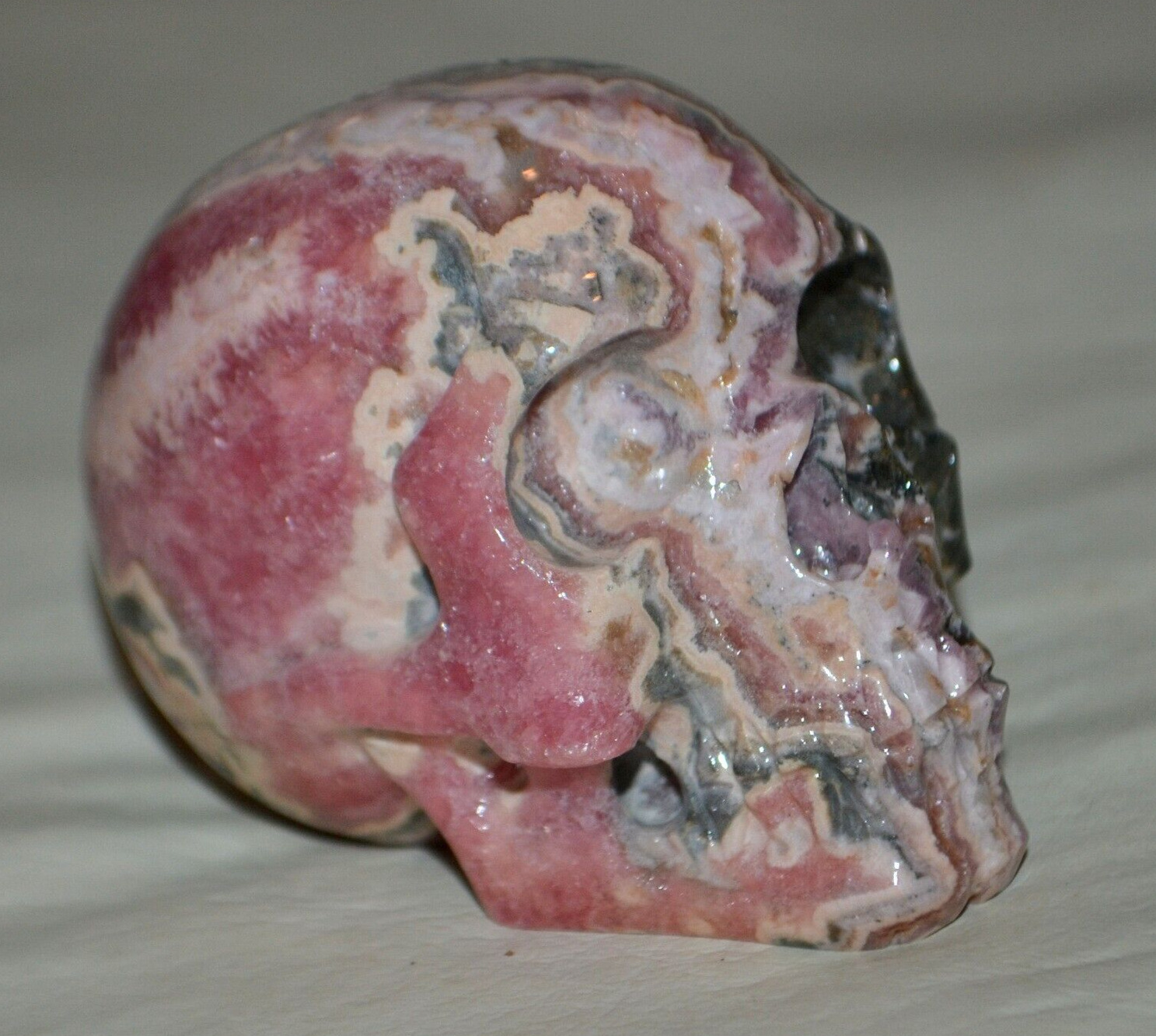 Gemmy Rhodochrosite Carved Skull from Argentina * rare *