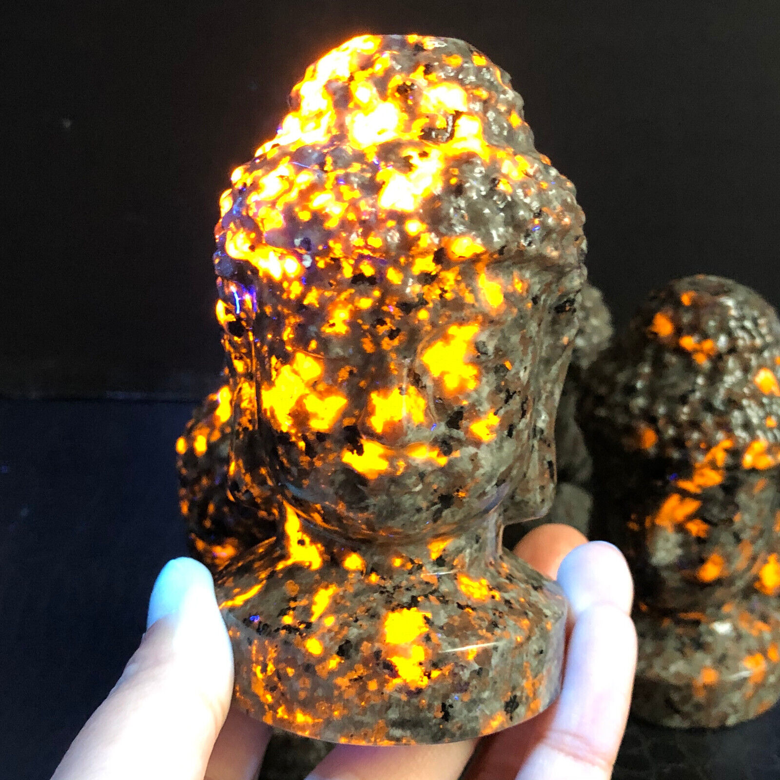 487g Natural Yooperlite Fire Stone buddha head Crystal Quartz Healing P183
