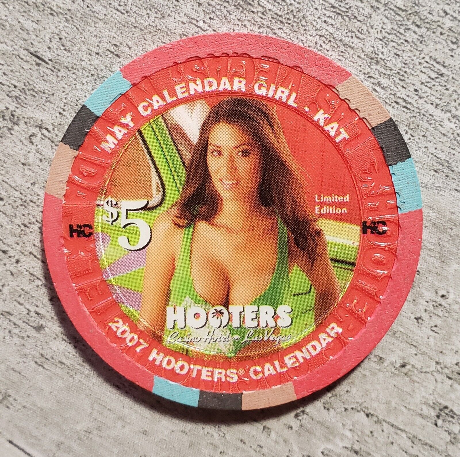$5 Hooters May 2007 Calendar Girl Kat Casino Chip - Limited Edition **Obsolete**