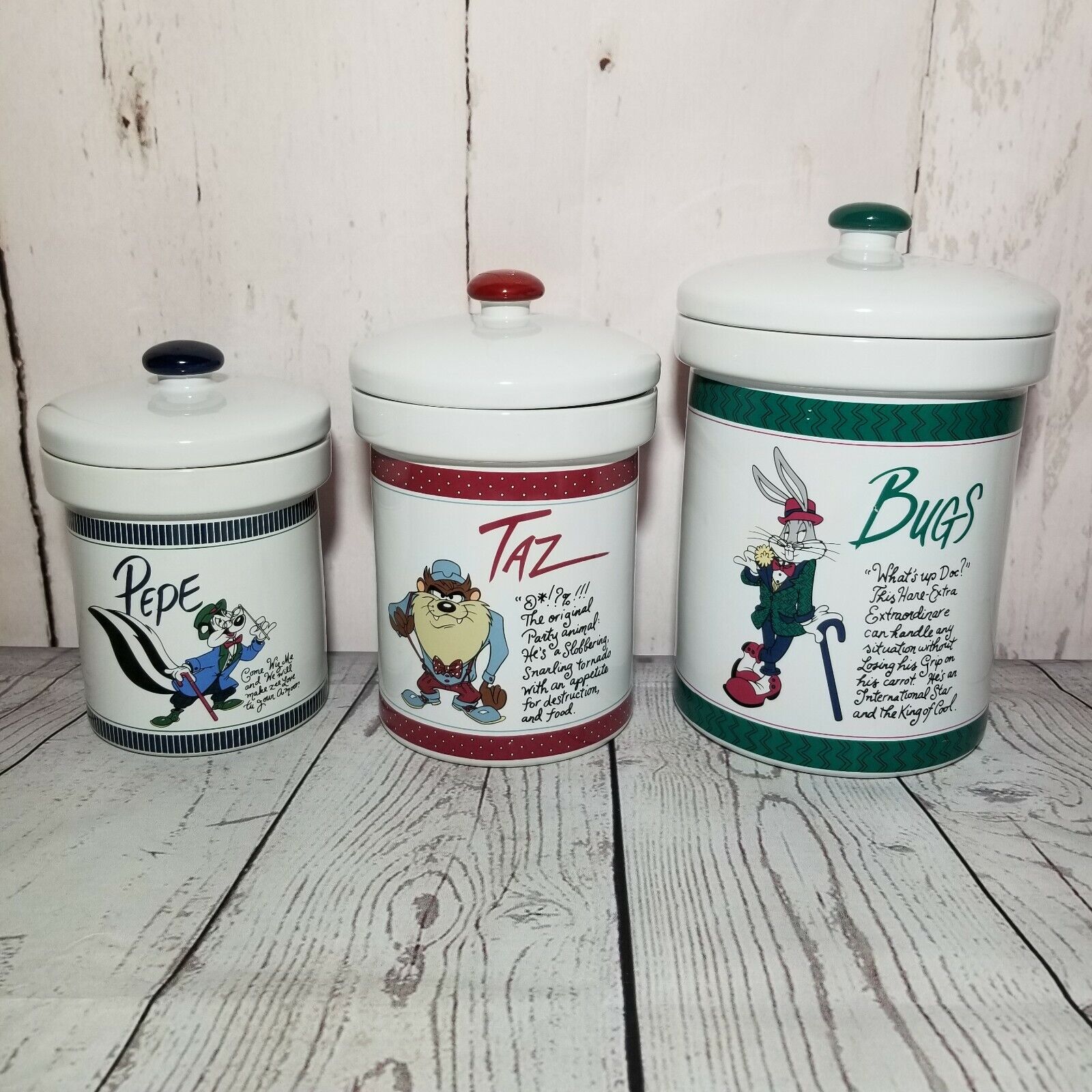 Rare Vintage 1992 Warner Bros Looney Tunes Kitchen Canister Set Bugs Taz Pepe
