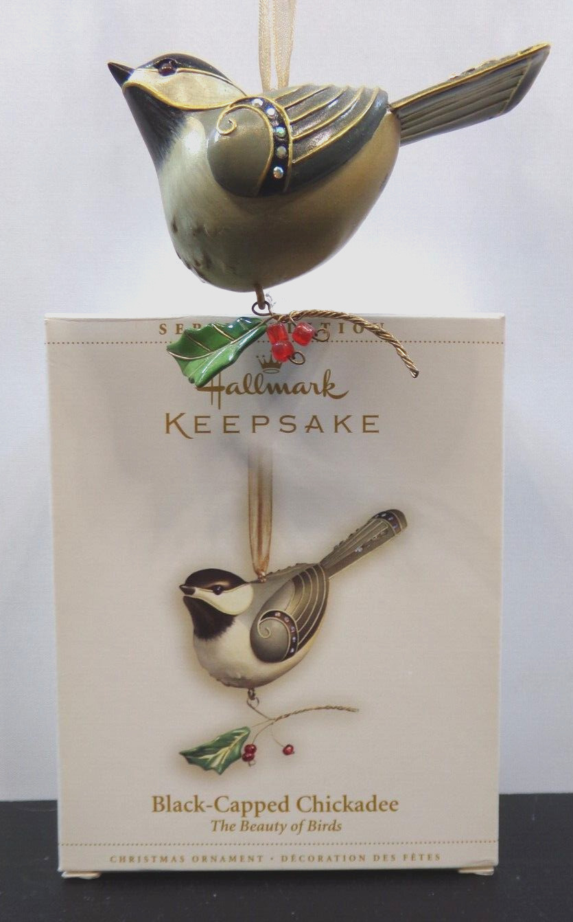 Hallmark Ornaments 2006 Black-Capped Chickadee 2nd in Series The Beauty of Birds