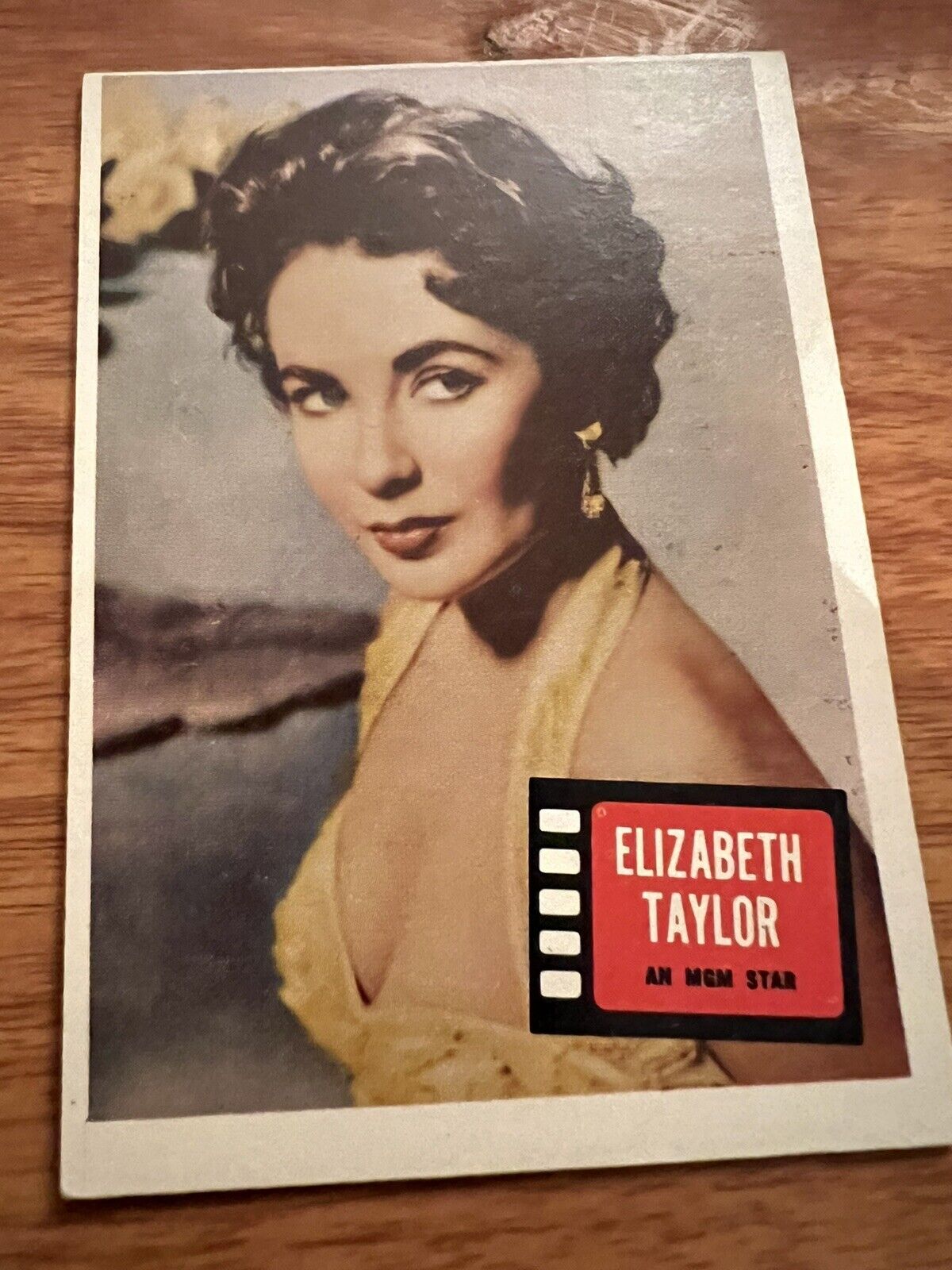 1957 Topps Hit Stars Elizabeth Taylor