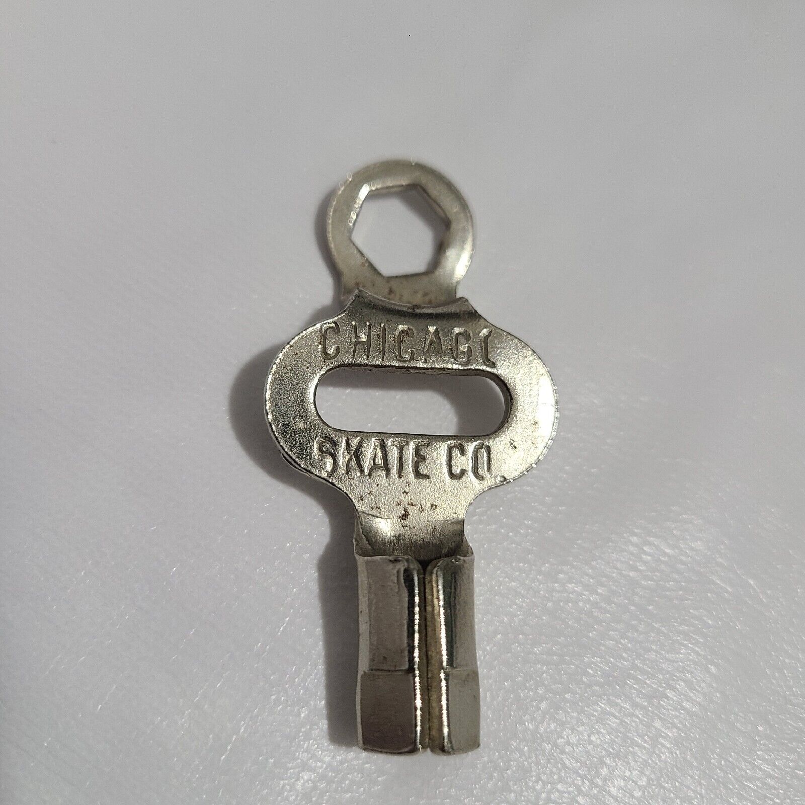 VINTAGE CHICAGO ROLLER SKATE COMPANY COLLECTIBLE KEY Adjustment Tool.