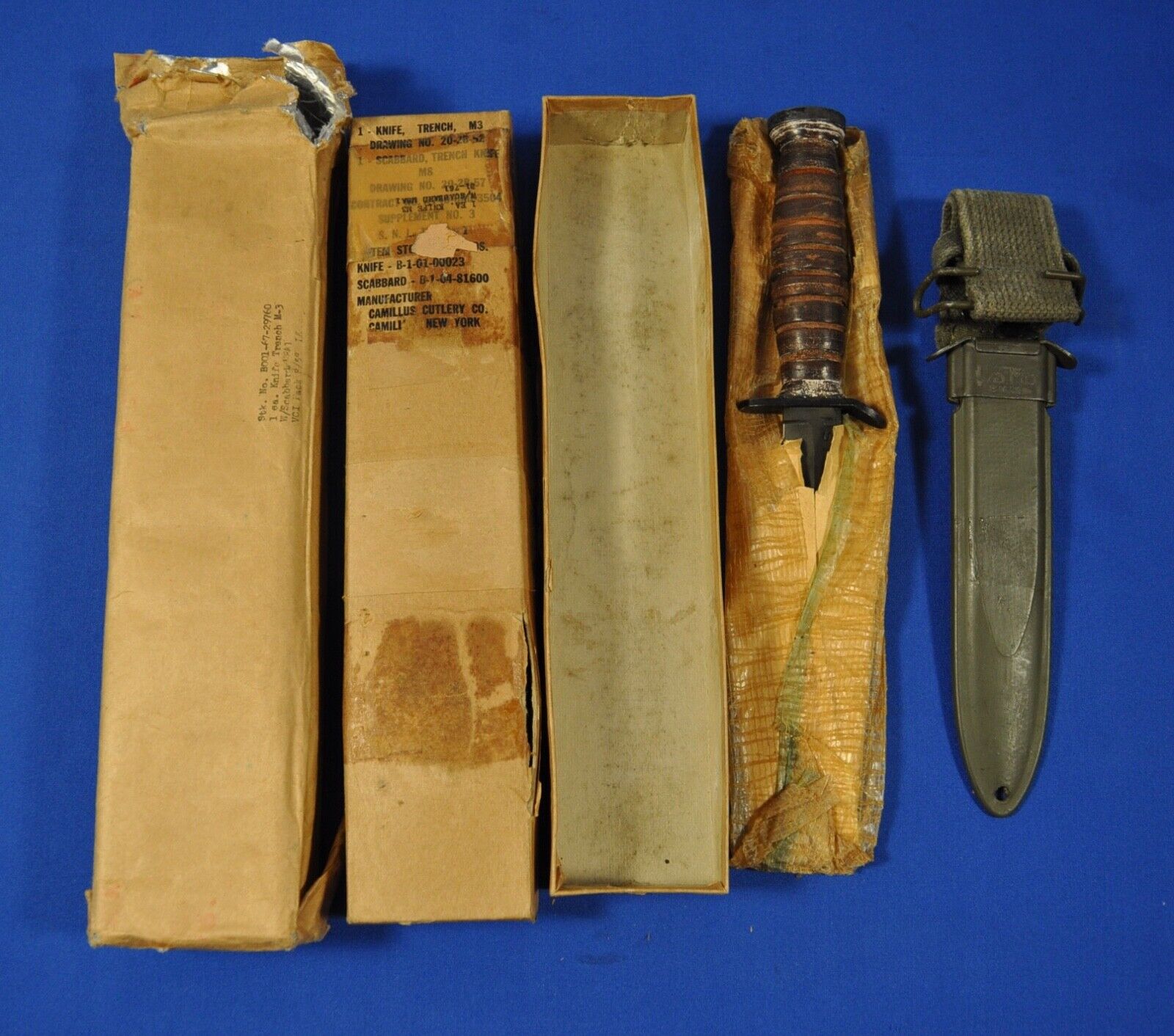 MINT IN BOX WWII US M3 BLADE MK\'D TRENCH KNIFE & M8 SCABBARD