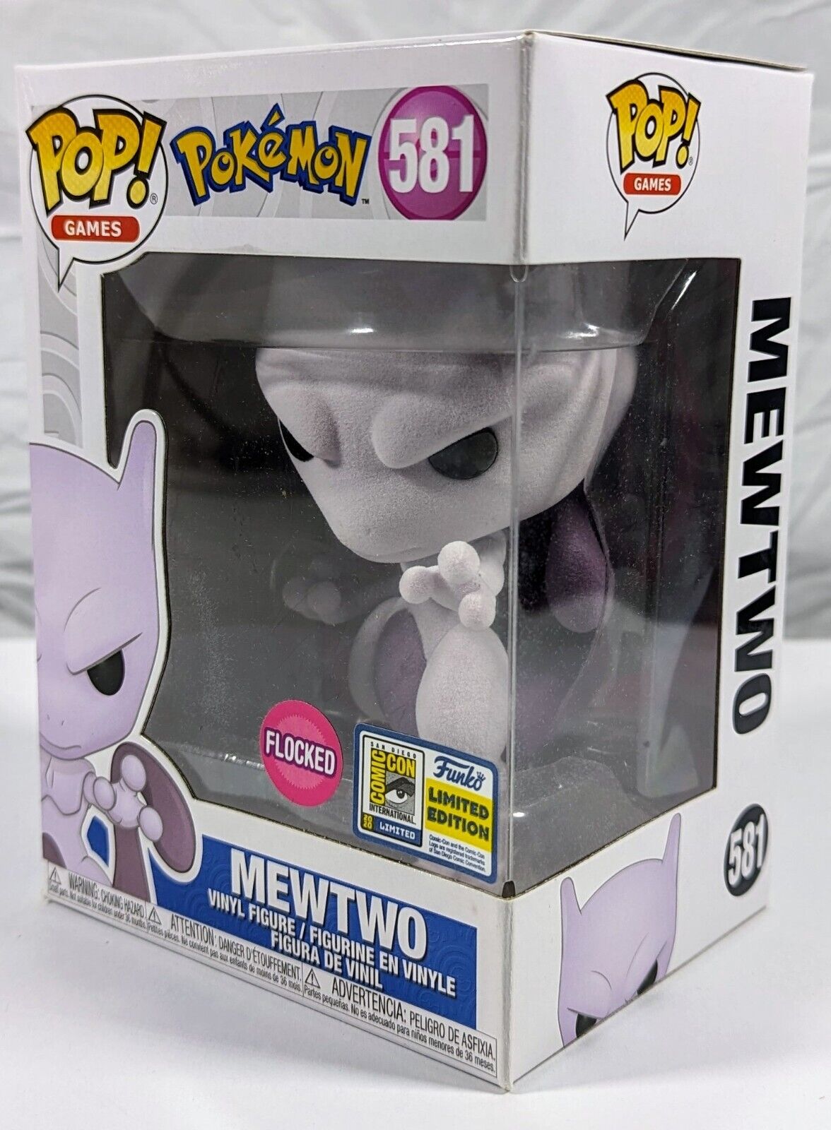 Mewtwo 581 Flocked San Diago Comic Con limited edition funko pop