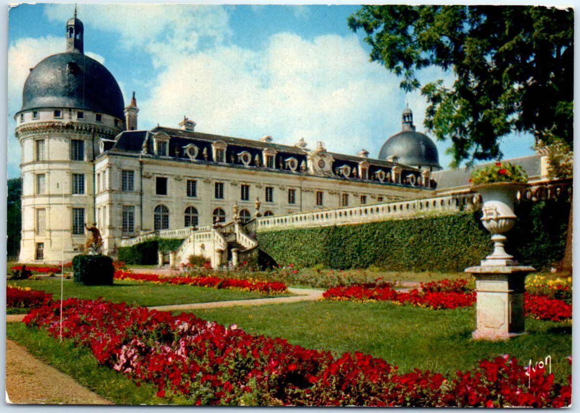 Postcard - Garden of the Duchess, Château de Valençay, France