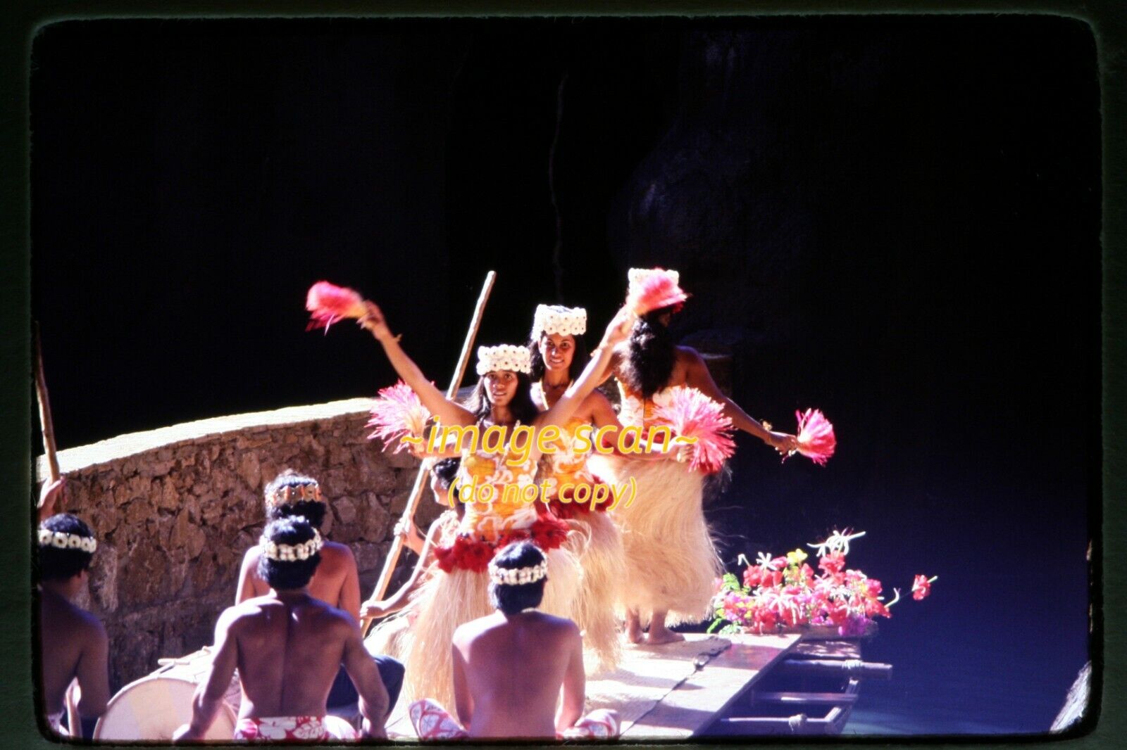 Pretty Tahitian \'ote\'a Women Dancers in Tahiti in 1977, Kodachrome Slide g14a