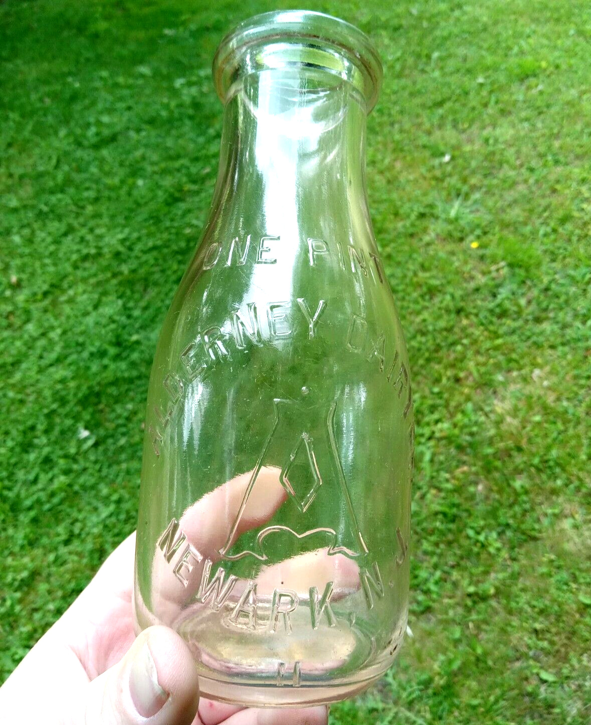ALDERNEY DAIRY CO. Newark, NJ One Pint Embossed Glass Milk Bottle Vintage Rare