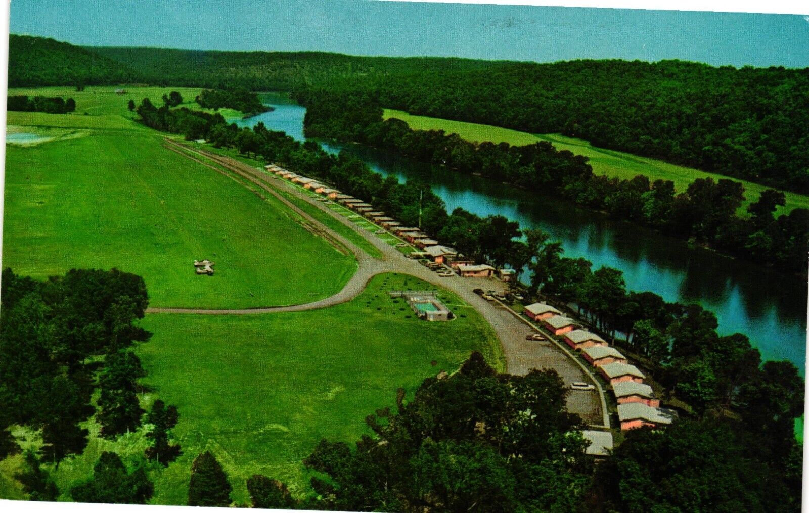 Vintage Postcard - Gaston\'s White River Resort North Arkansas Aerial View Unpost