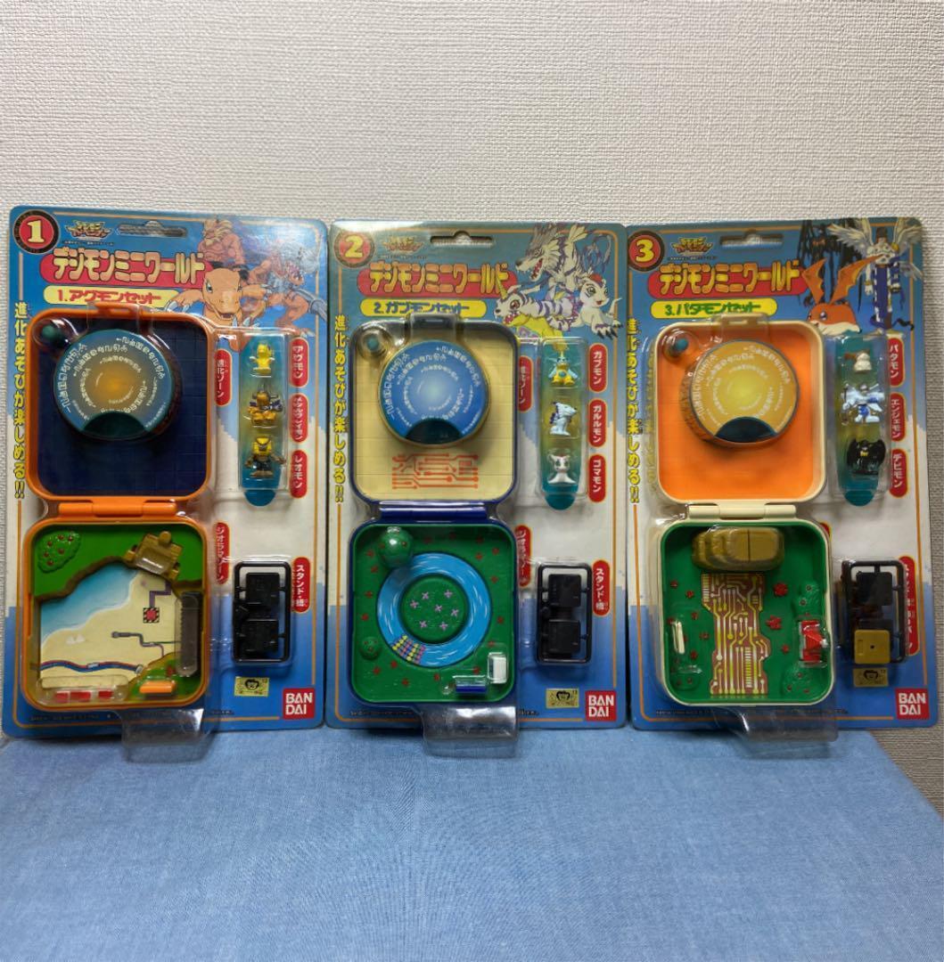 Set of 3 Vintage Digimon Mini World Figure Toy - Agumon Gabumon Patamon G40246