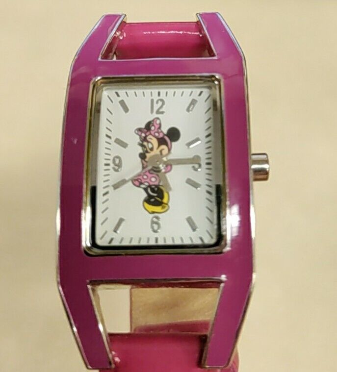 Vintage Minnie Mouse Disney Parks  Watch with Pink Leather Band  Clean Working 