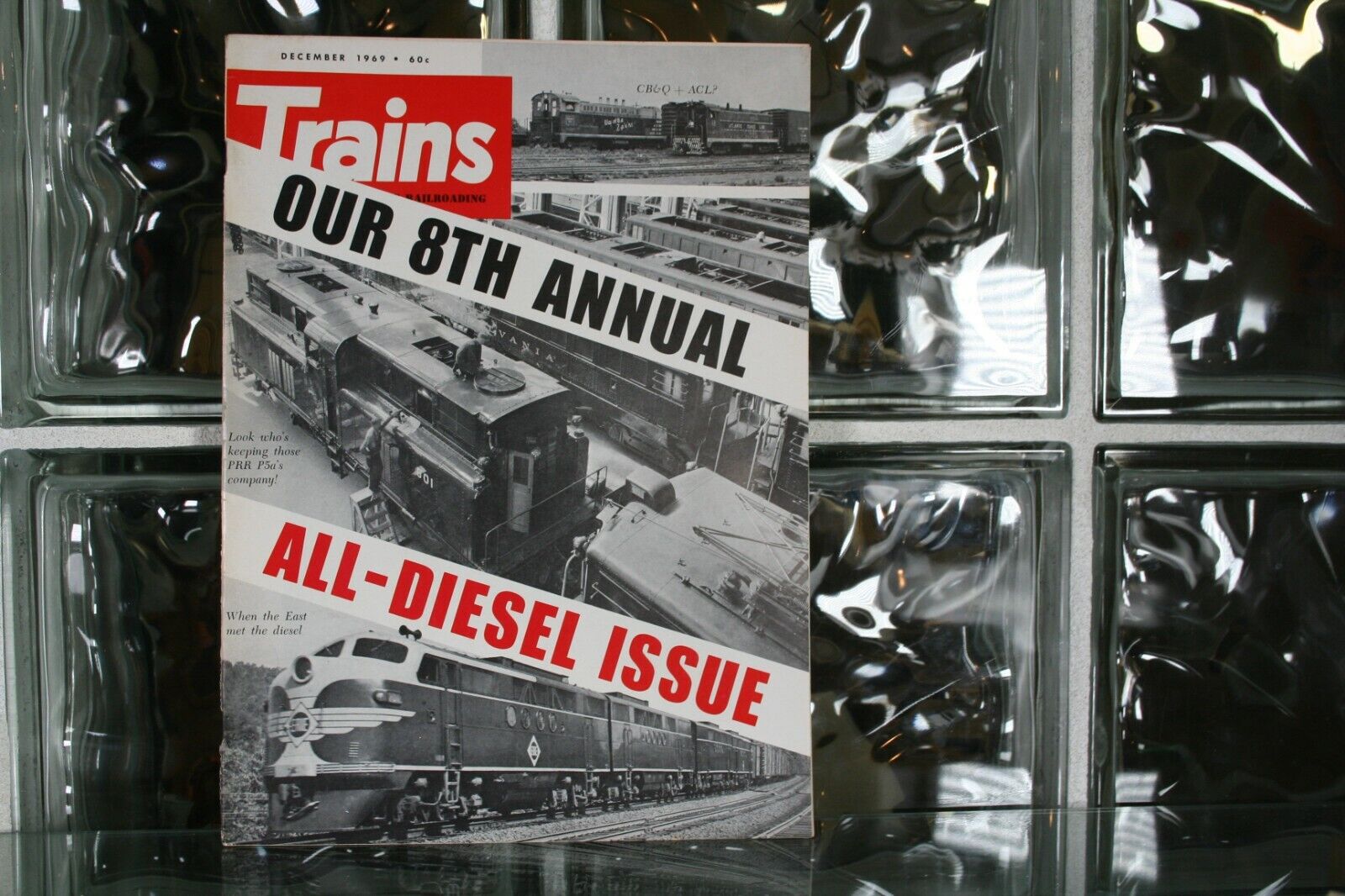 Trains Magazine December 1969 - All Diesel Issue 