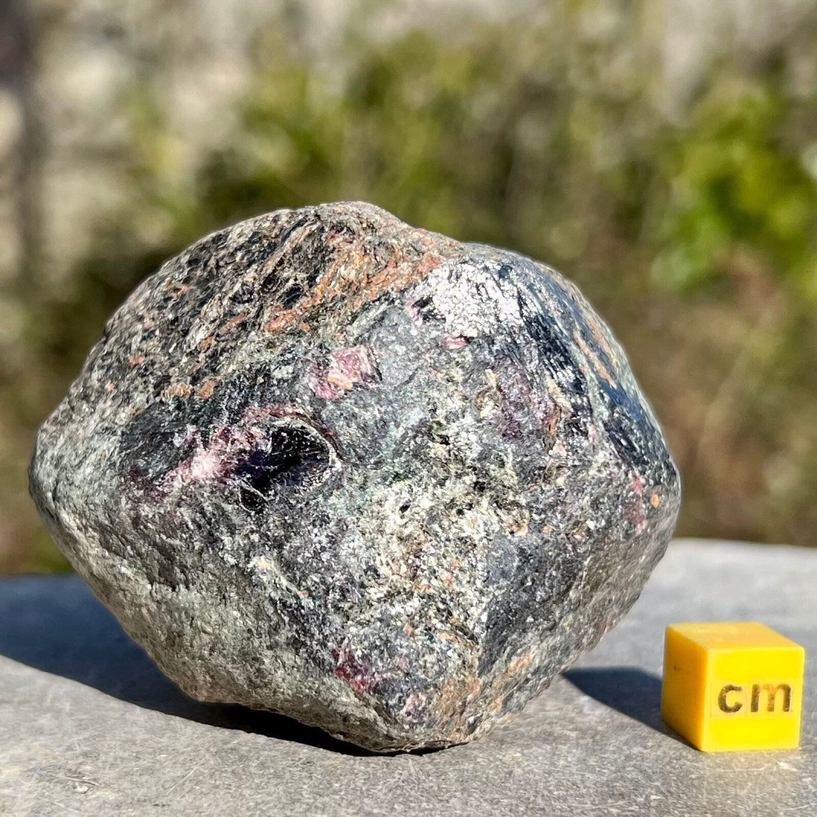 Rhodolite garnet, authentic spiritual healing crystal mineral stone, mexico,