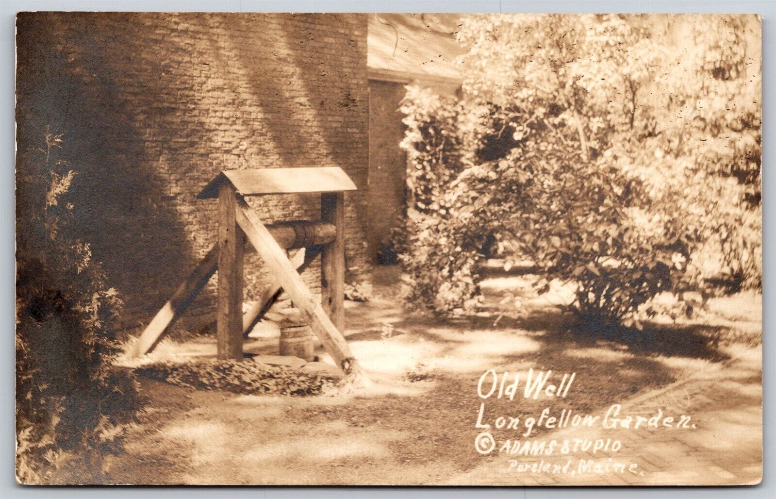 Postcard Old Well, Longfellow Garden, Maine Adams Studio RPPC T101
