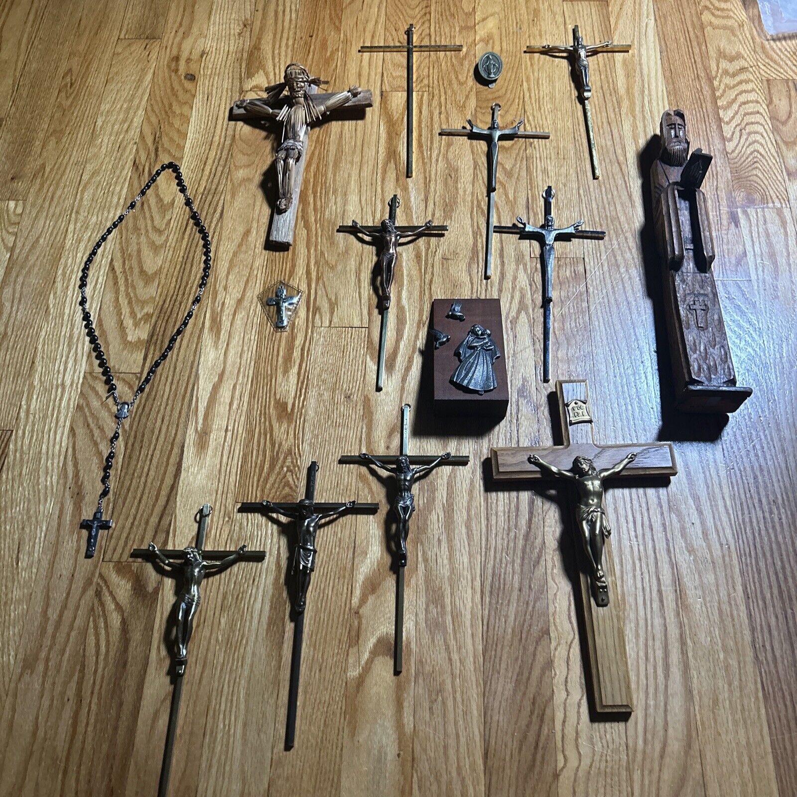 Collection Of 15 VTG Crucifix Jesus Wooden And Bronze Catholic From Nuns Convent
