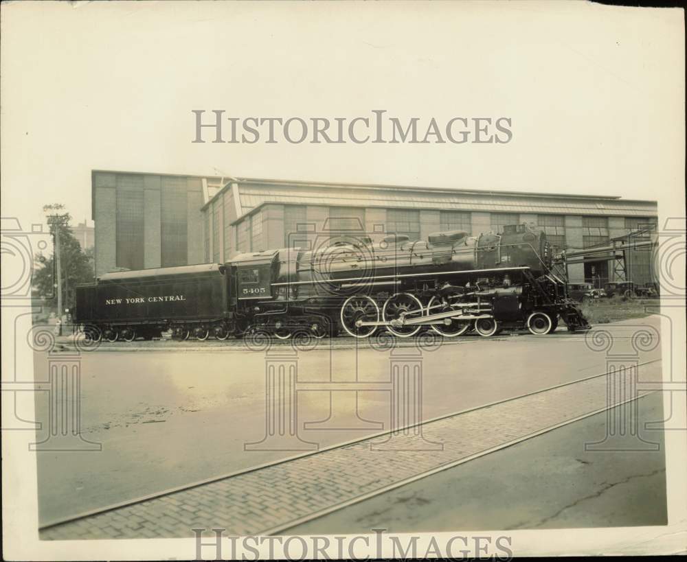 1937 Press Photo View of engine of the New York Central Railroad - kfx65502