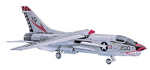 HaSega 1/48 F-8J Crusader #PT26