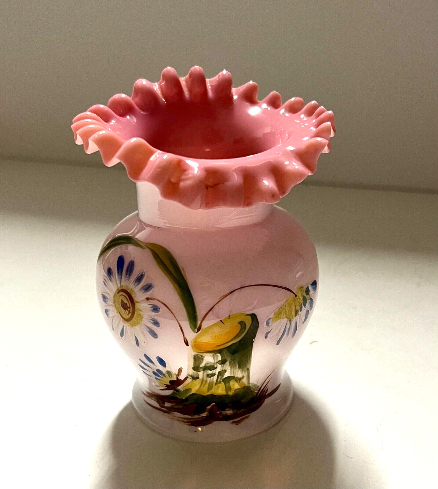 Bristol Ware England Antique Glass Fire Hand Painted Pink Ruffled Vase  5 1/8\