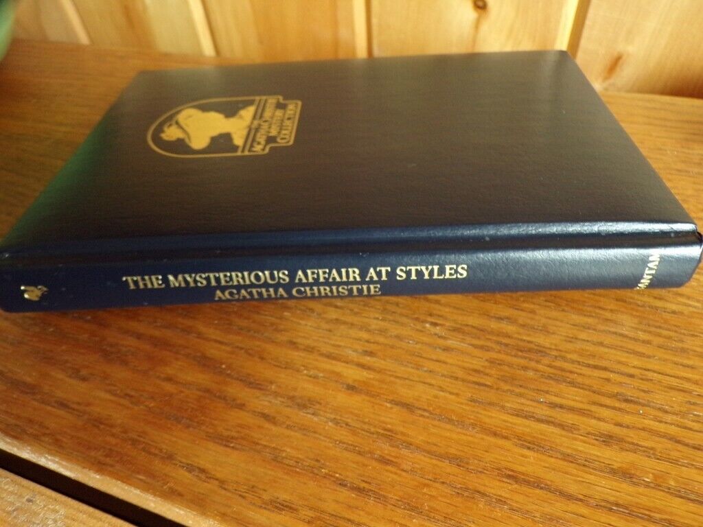 The Mysterious Affair at Styles Agatha Christie Mystery  1997 Bantam Leatherette