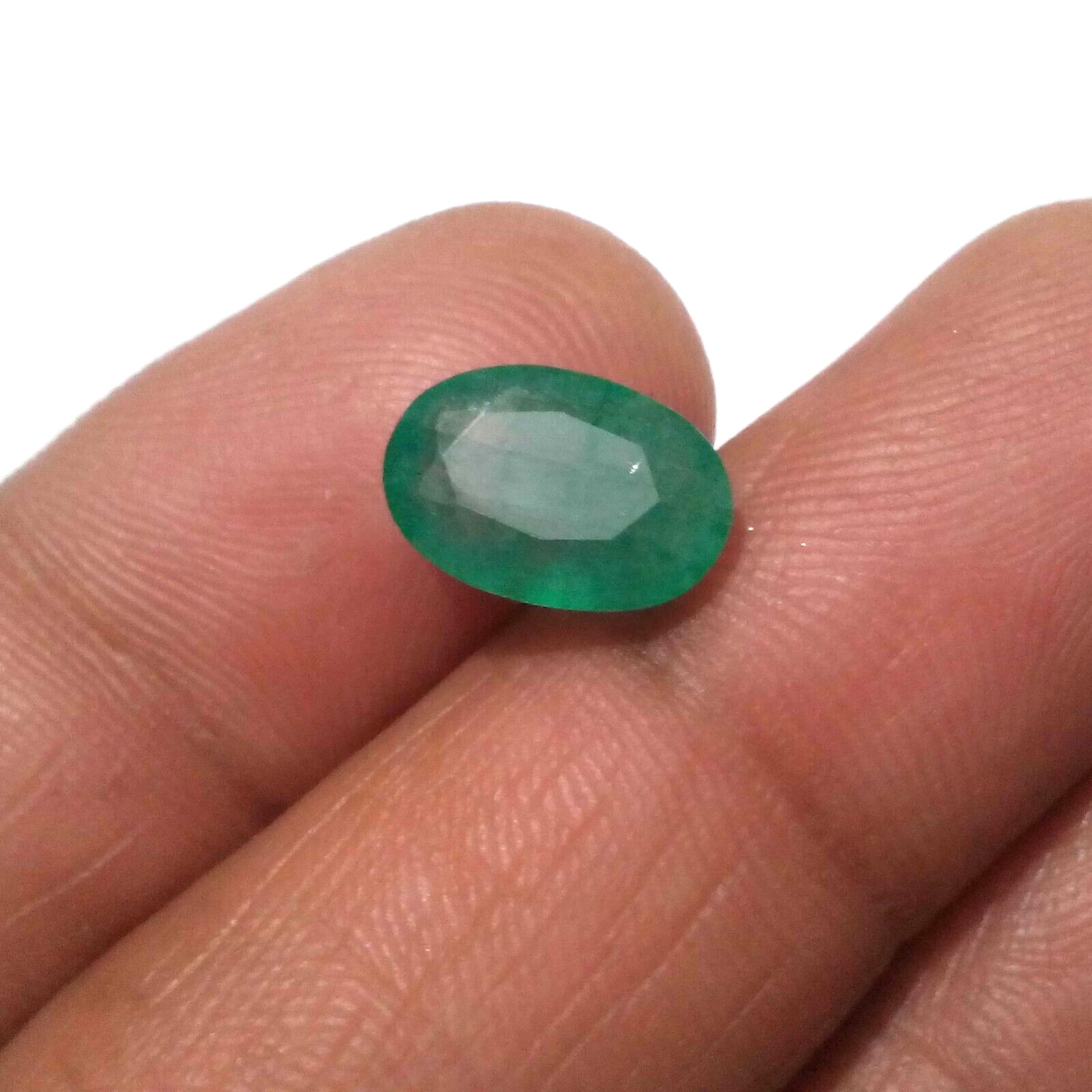 Fabulous Zambian Emerald Faceted Oval Shape 3.90 Crt Emerald Loose Gemstone